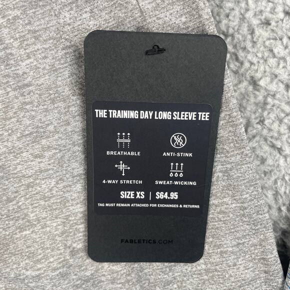 Fabletics Men's X-Small Gray Nylon Polyester The Training Day Long Sleeve Tee - Picture 3 of 10